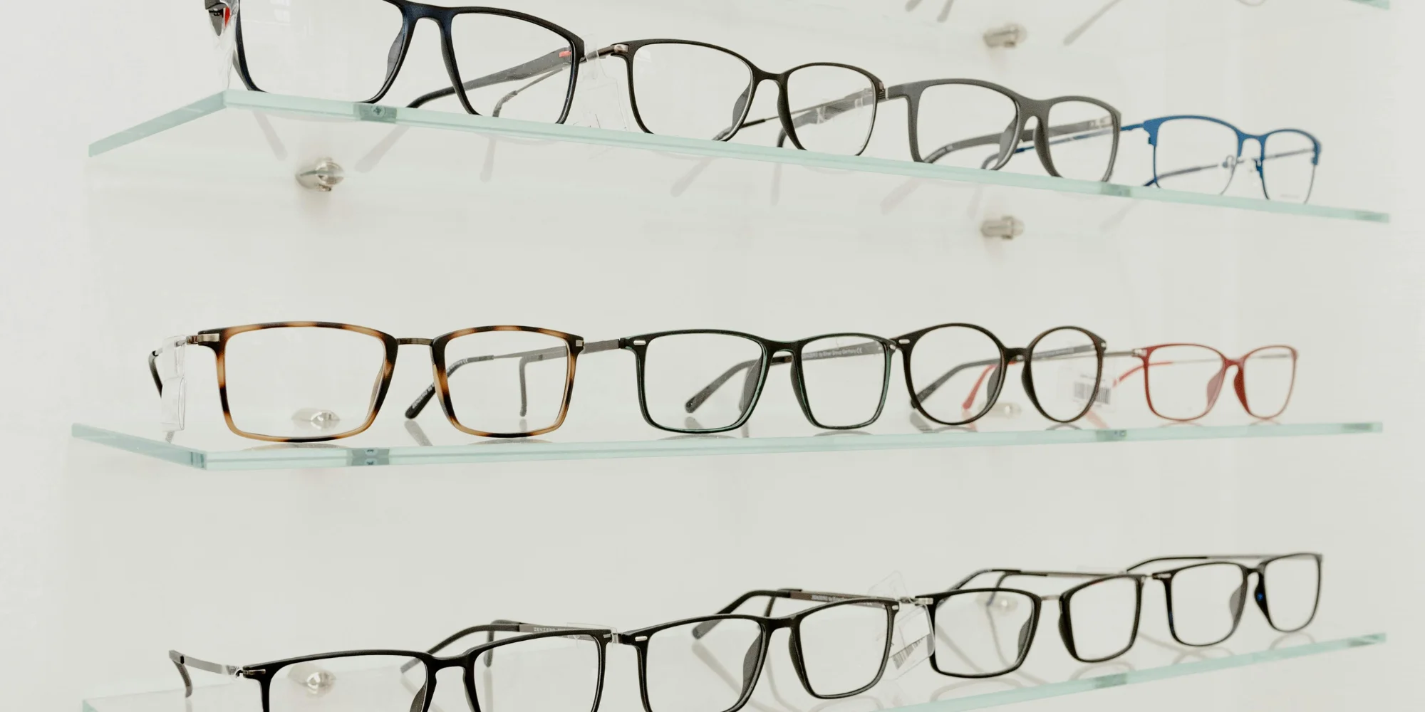 Kering Eyewear Google