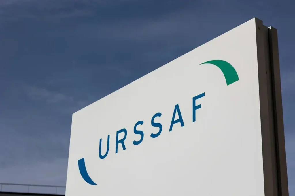 L&rsquo;Urssaf contre Uber : vers un écosystème entrepreneurial plus éthique ?