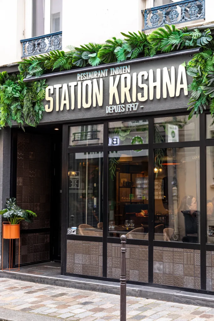 Les Délices de Paon par Station Krishna