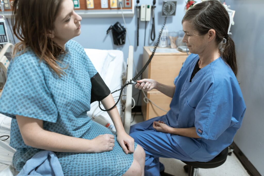 Dépassements d&rsquo;honoraires : France Assos Santé appelle à une réforme urgente pour préserver l&rsquo;accès aux soins