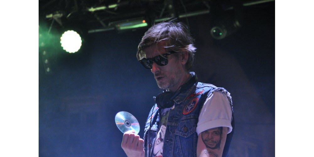 Le DJ Kavinsky retrouvé mort à son domicile parisien