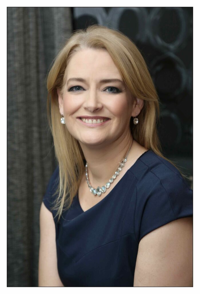 FCM Travel crée un poste de Chief Customer Officer et nomme Jo Lloyd