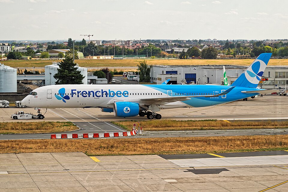 Airbus A350 de French bee à Paris-Orly pendant la grève du personnel navigant