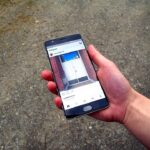 Application Instagram utilisée sur un smartphone