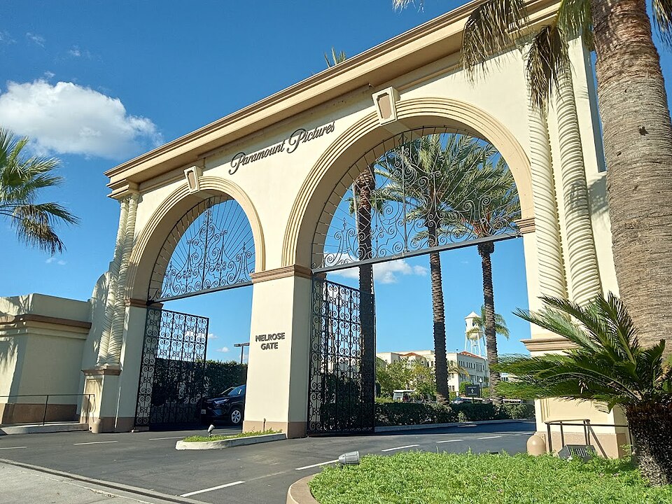 Paramount–Warner Bros. Discovery : l’accord qui ouvre la voie à un nouveau géant mondial des médias