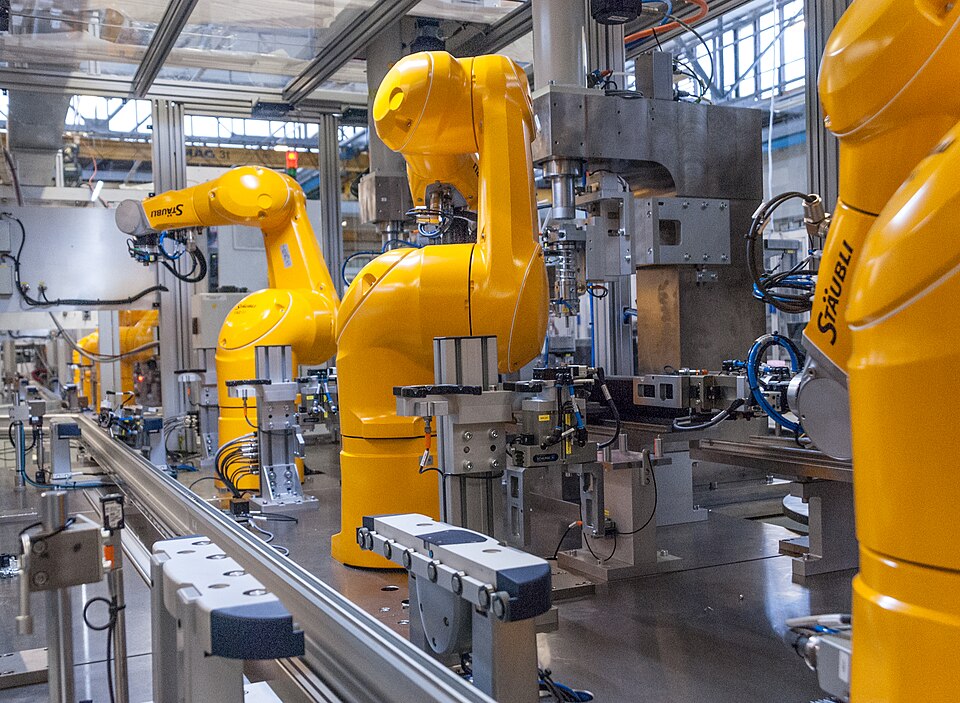 Toyota chiffre son virage robotique : jusqu’à 400 000 machines pour transformer ses usines