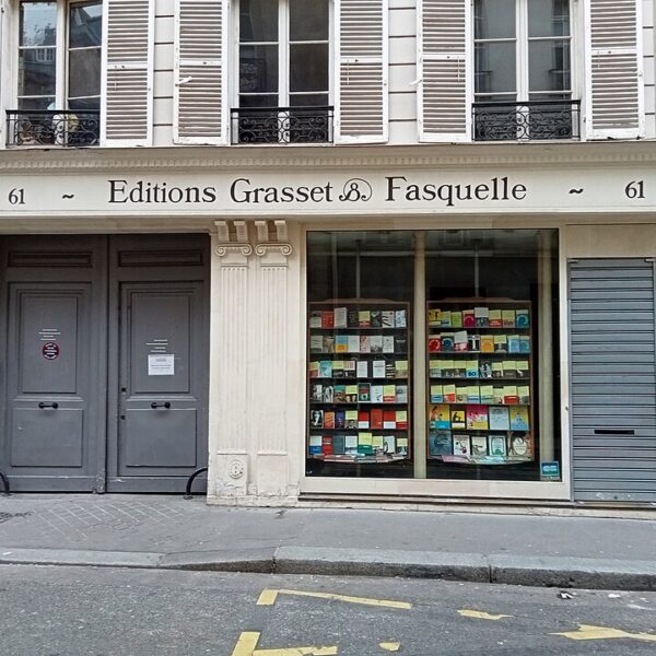 Détecteur d’IA Pangram : siège des éditions Grasset à Paris