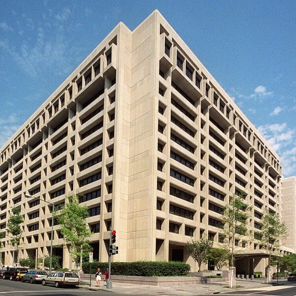FMI et austérité : siège du Fonds monétaire international à Washington