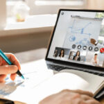 Formation en ligne suivie sur ordinateur avec la plateforme Teachizy