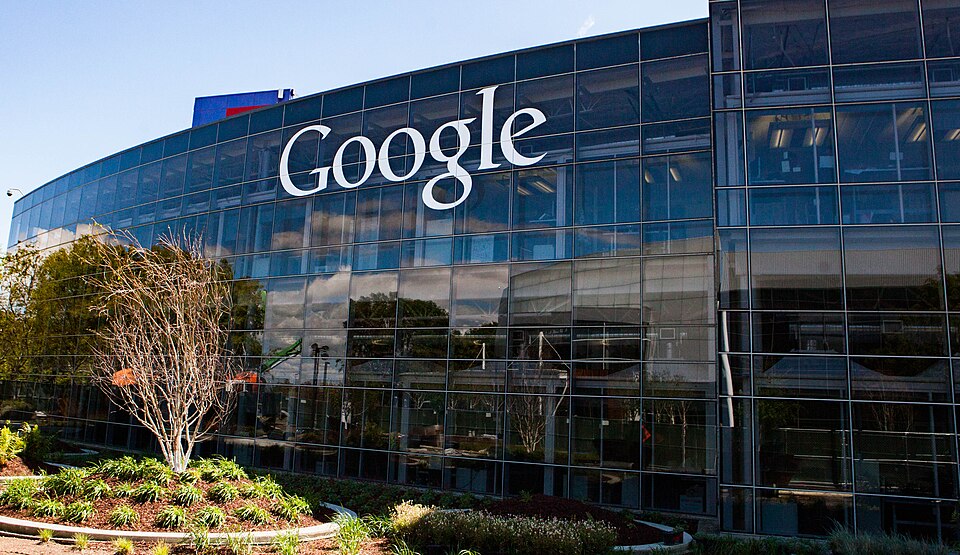 Gemini accusé de biais racistes : ce que l’affaire Google révèle des risques de l’IA en entreprise