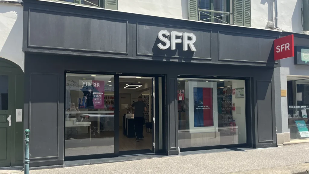 Grève chez SFR : les salariés demandent des garanties avant la vente