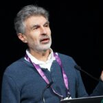 IA autonome : Yoshua Bengio alerte sur les risques de perte de contrôle