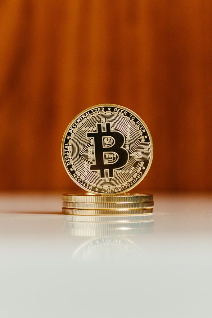 Millionnaires en cryptomonnaies : 135 694 dans le monde, mais un chiffre à manier avec prudence