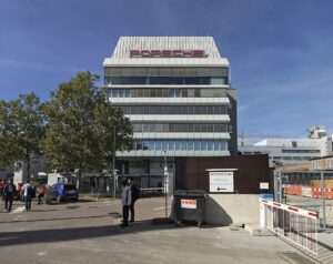Suppressions de postes Porsche : site industriel de Stuttgart-Zuffenhausen