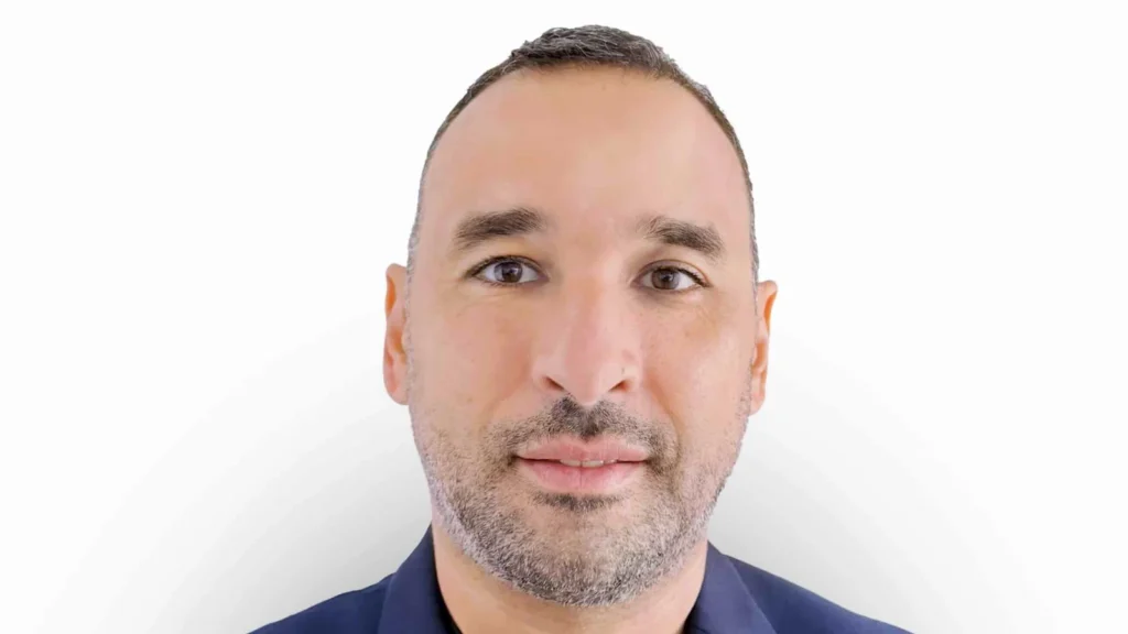 Ahmed Amokhtari chez Snom : une nomination tournée vers le réseau