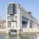 Le ministère de l’Économie et des Finances à Bercy, au bord de la Seine, à Paris.
