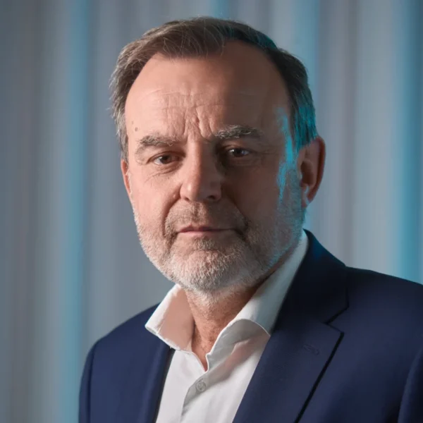 Joël Cuny, reconduit pour un second mandat à la direction générale de l’ESTP.
