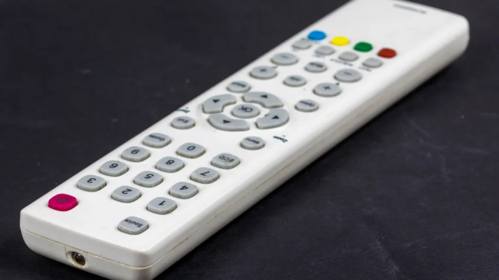 TVA sur Canal+ : abonnements et création sous pression